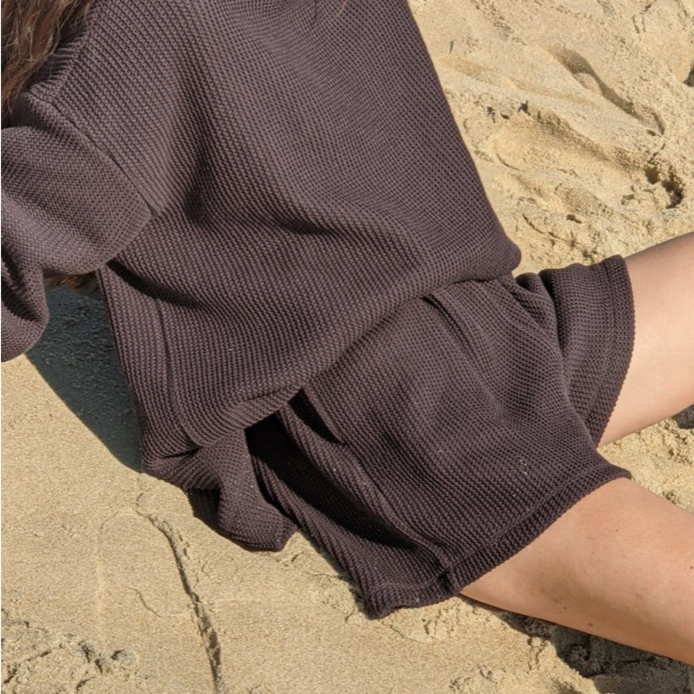 Na Nin Chloe Knitted Cotton Rib Shorts in Black